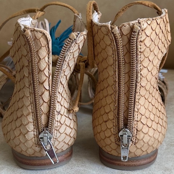 Steve Madden Monrowe Suede Tassel Leather Gladiator Sandals Size 6.5 NWOT Boho - Picture 5 of 11